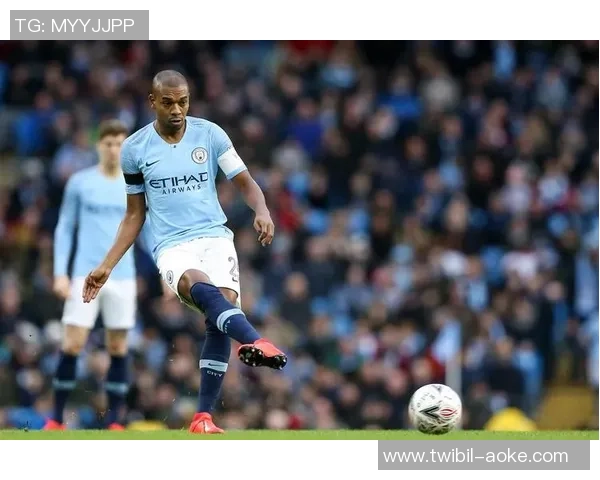 曼城官方称谢费鸟：感谢你为沙龙的巨大贡献，祝福一切顺利